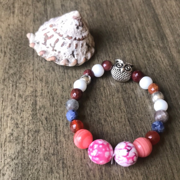 Hand Crafted Other - Handmade girls beaded stretch bracelet
